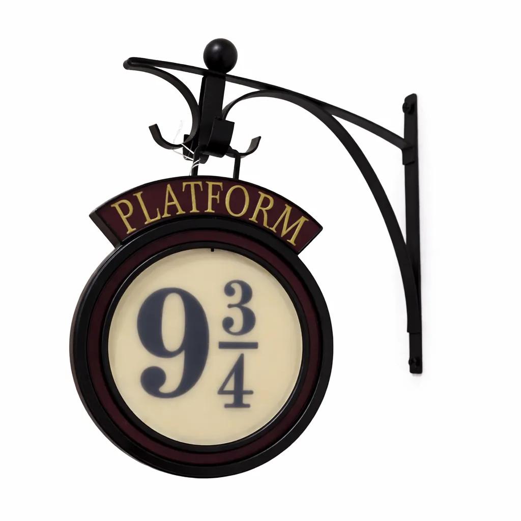 9 3/4 Platform Sign Battery-Powered Decorative LED Wall Light(Metal)